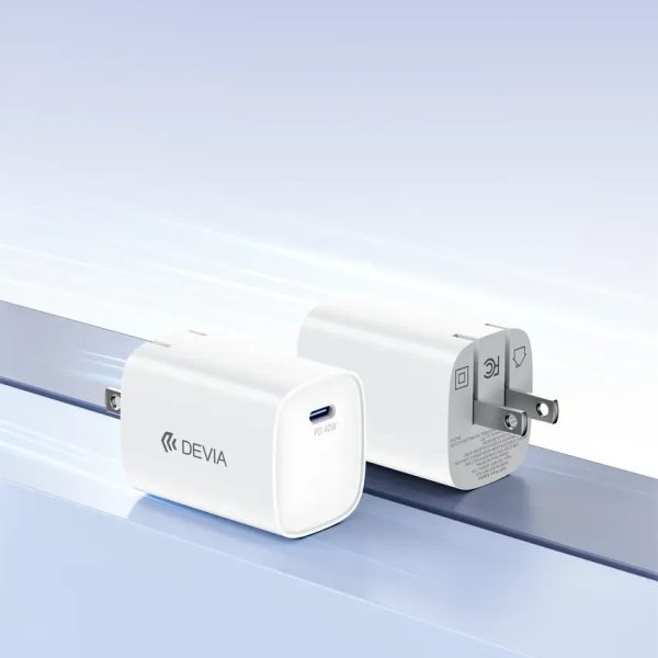 Devia Cargador Ultra 6 40W C-C Blanco